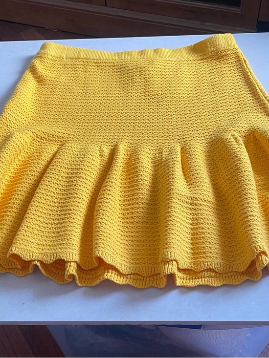 Free Assembly Yellow Knit Ruffle Hem Skirt - Picture 5 of 5